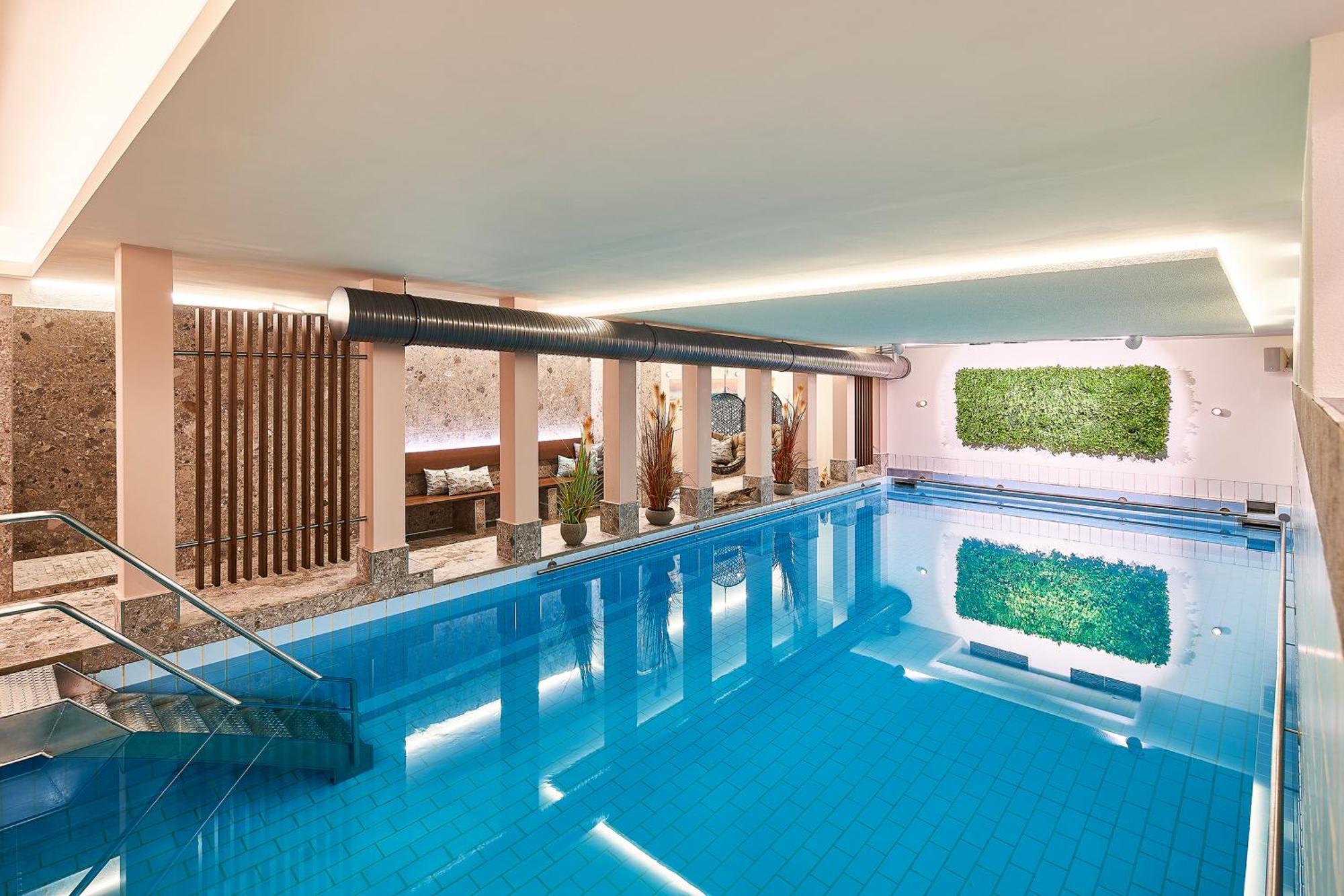 Hotel City Krone Friedrichshafen Exterior photo