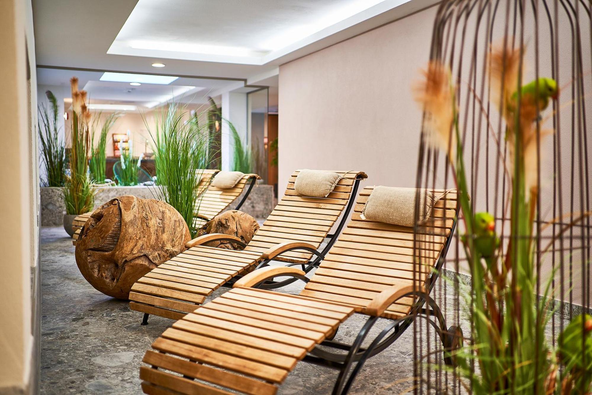 Hotel City Krone Friedrichshafen Exterior photo